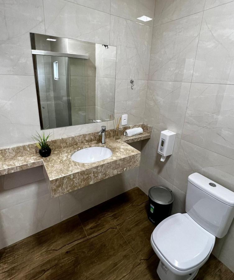 Nantes Executive Hotel Pitanga Екстериор снимка